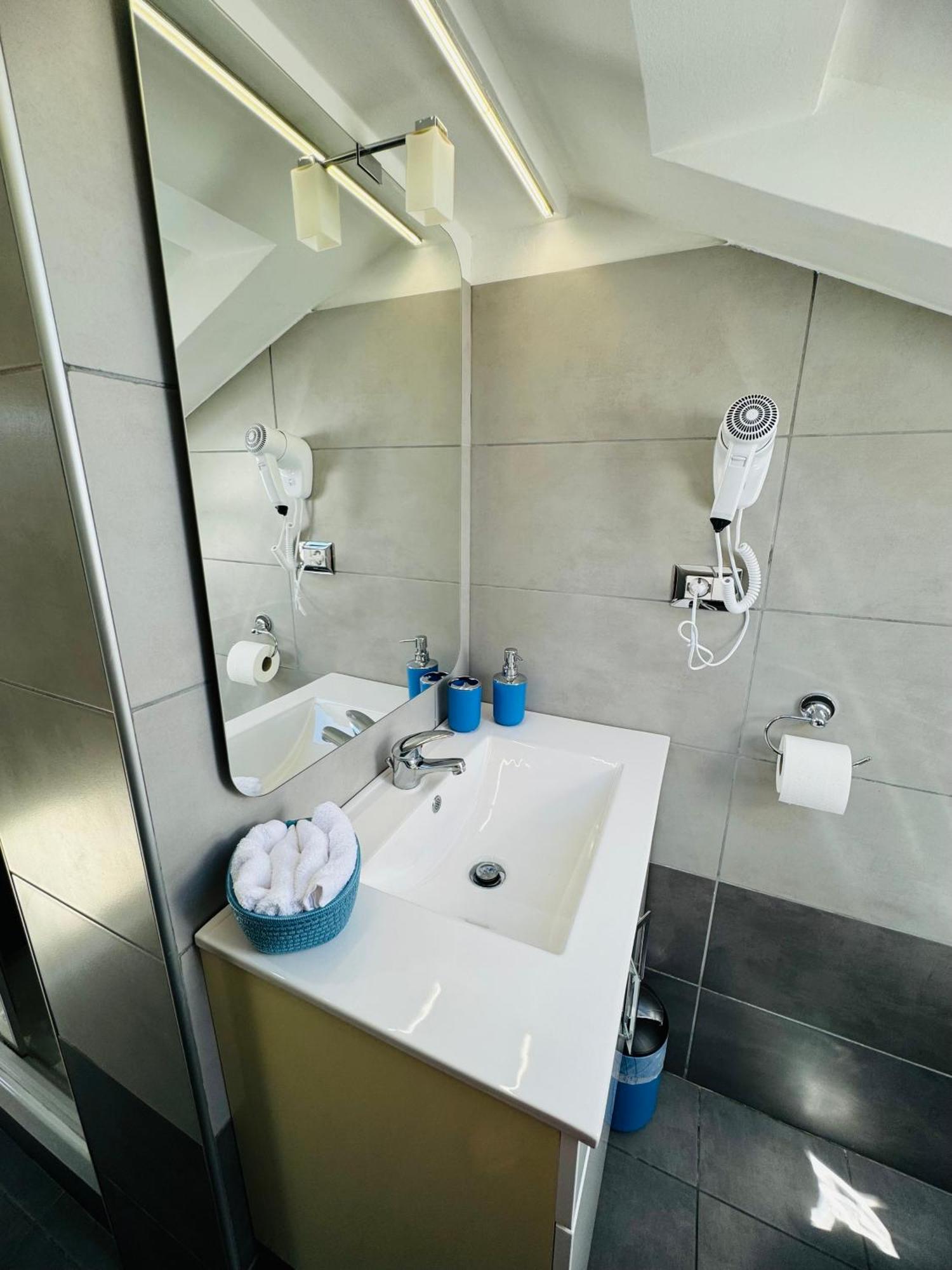 Sky Loft Διαμέρισμα Άλμπα Εξωτερικό φωτογραφία